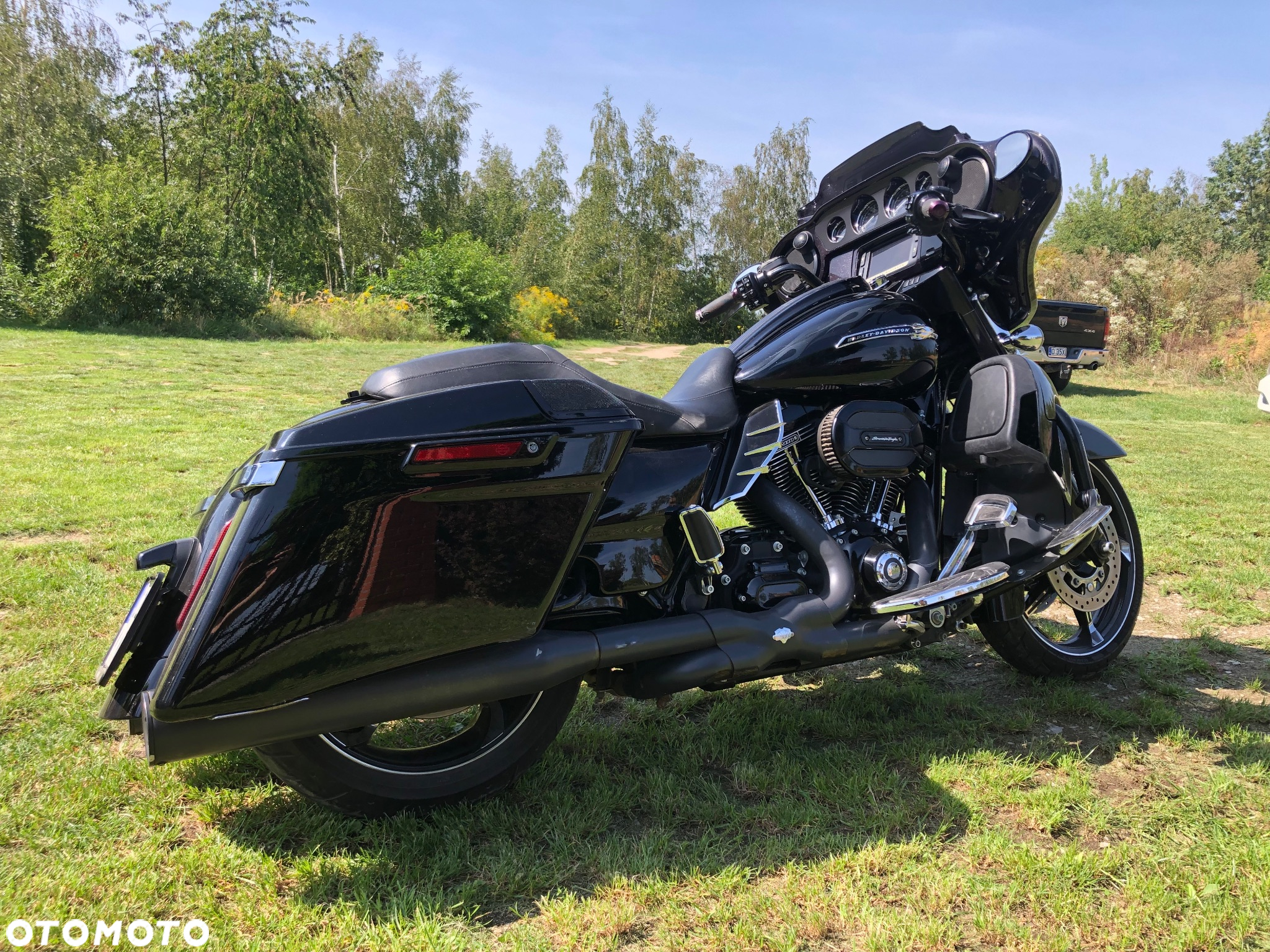 Harley-Davidson CVO Street Glide - 16