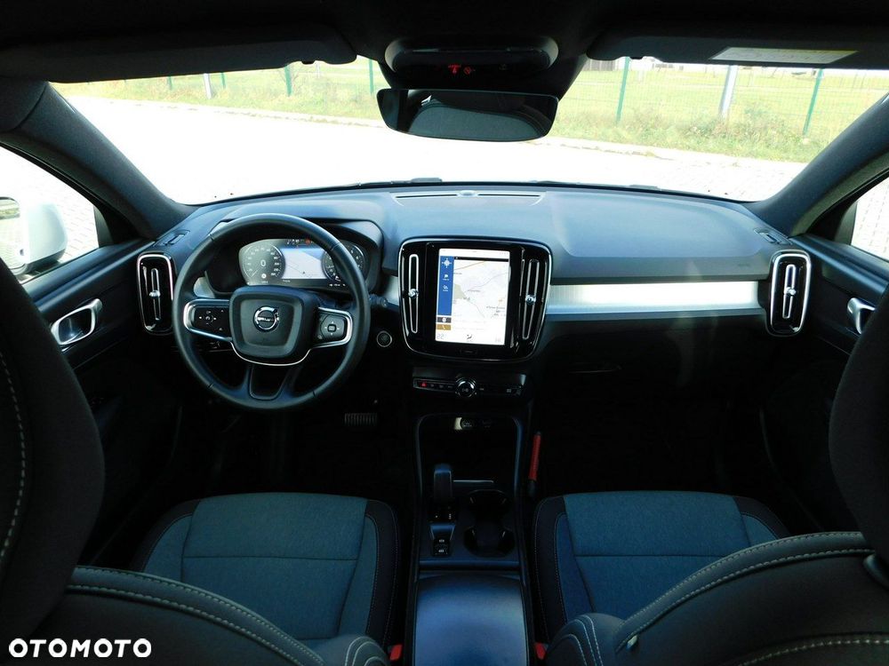 Volvo XC 40 T2 Plus Bright - 6