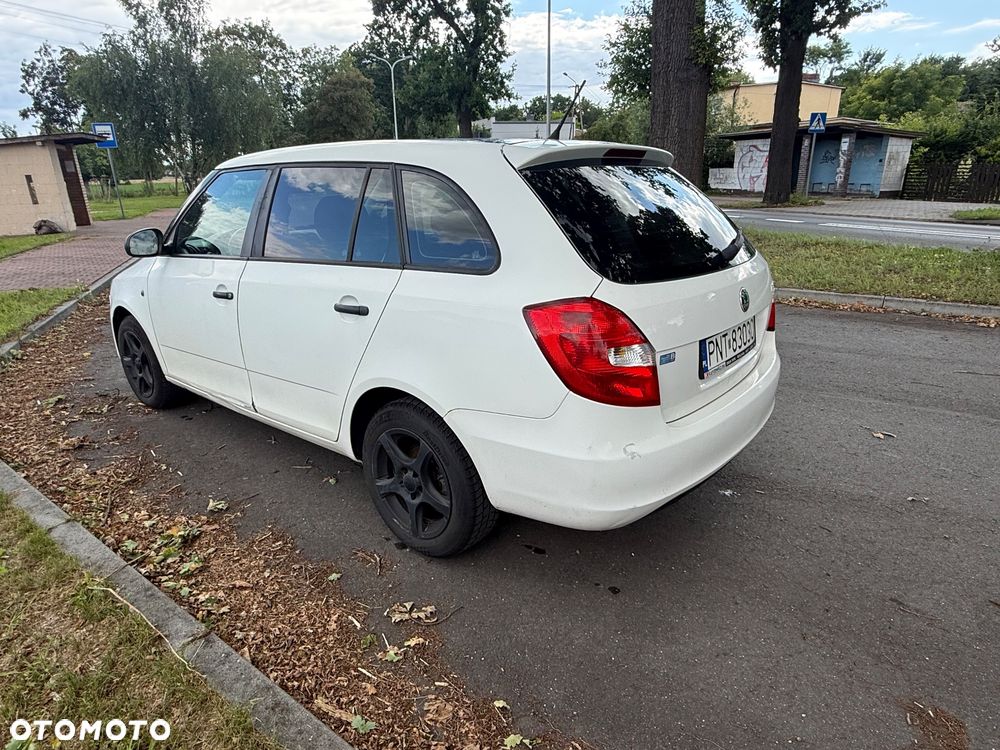 Skoda Fabia 1.6 TDI DPF Classic - 6