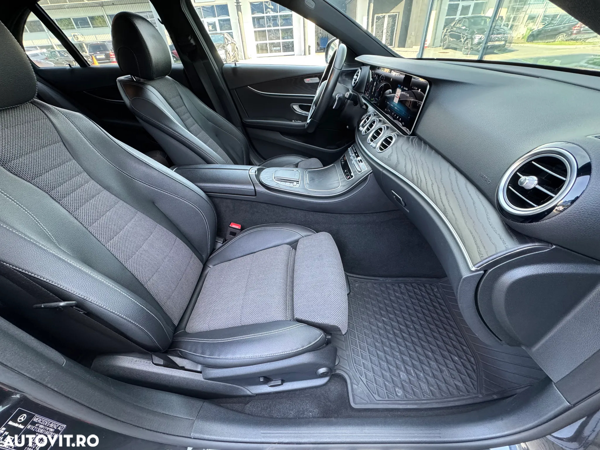 Mercedes-Benz E 200 9G-TRONIC Avantgarde - 7