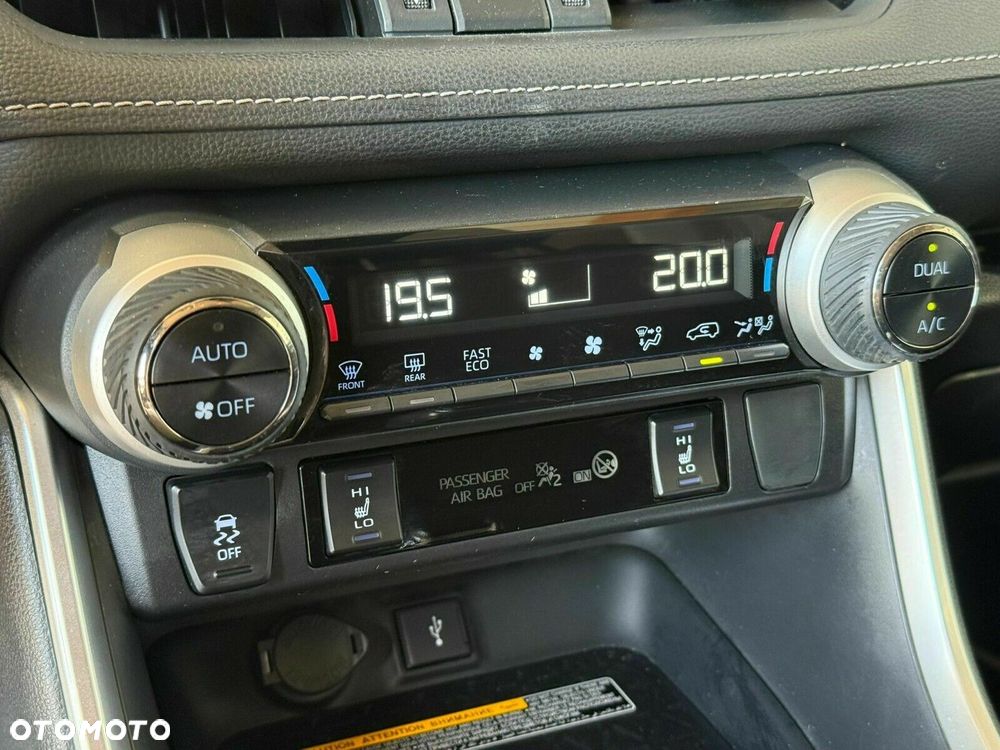 Toyota RAV4 - 25