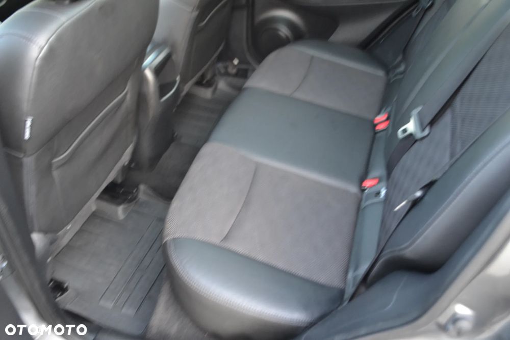 Nissan Qashqai - 25