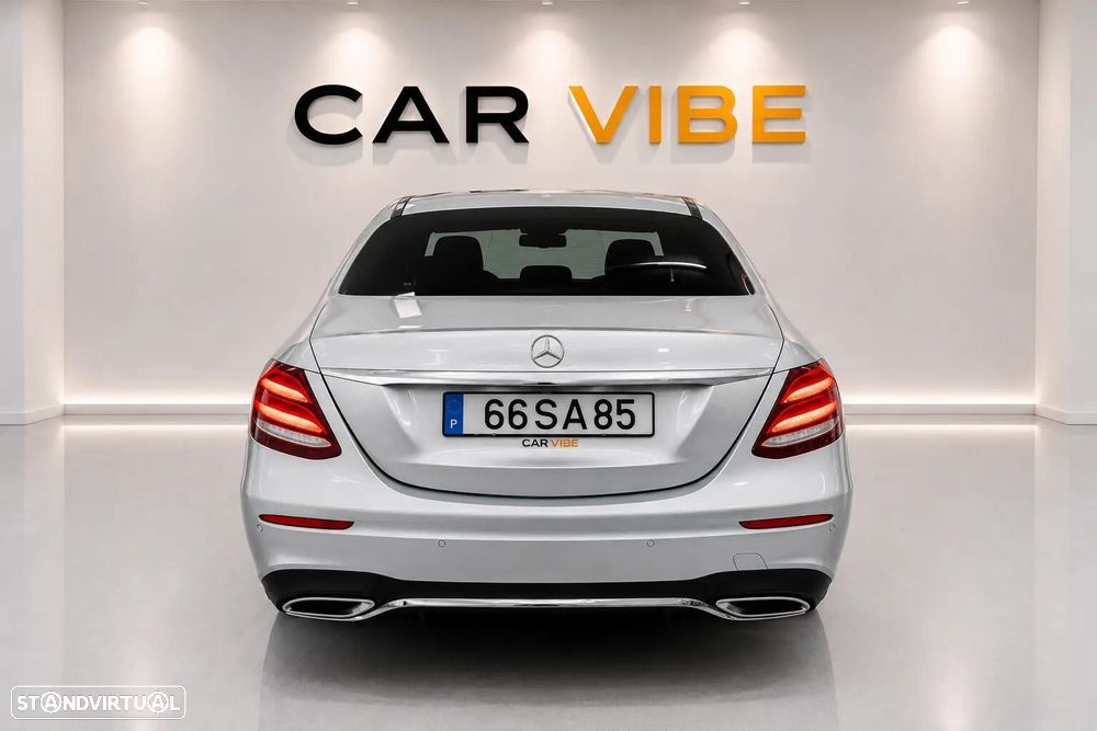 Mercedes-Benz E 220 d AMG Line - 4