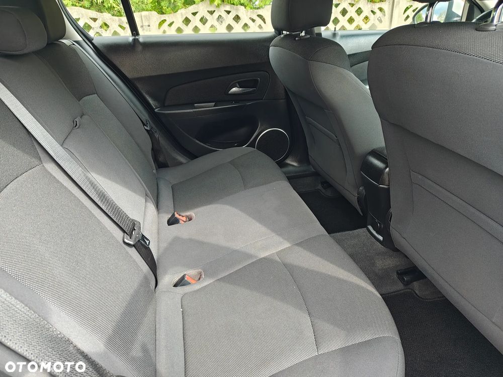 Chevrolet Cruze - 9