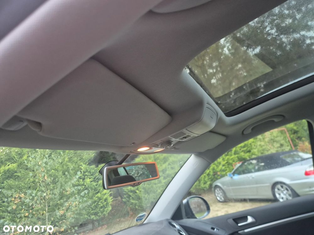 Volkswagen Tiguan - 22