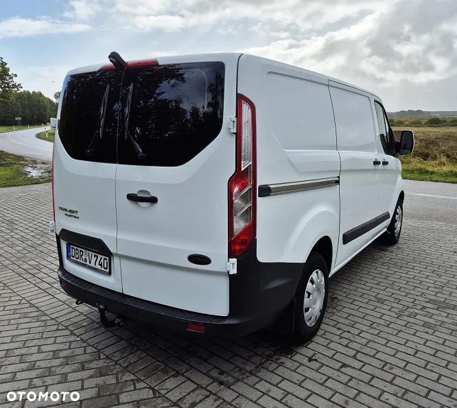 Ford Transit Custom - 8