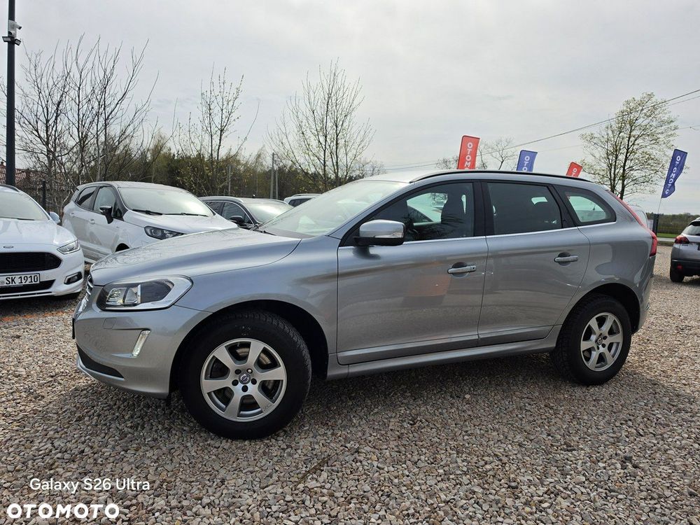 Volvo XC 60 D4 Momentum - 19