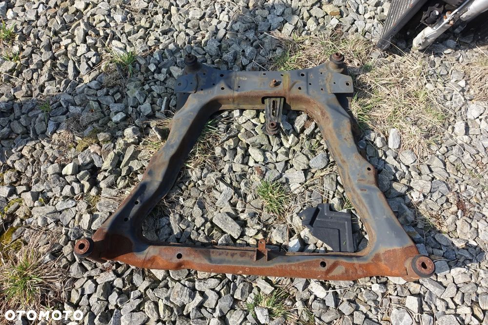 KOŁYSKA WÓZEK SANKI POD SILNIK NISSAN QASHQAI I J10 06r.- - 2