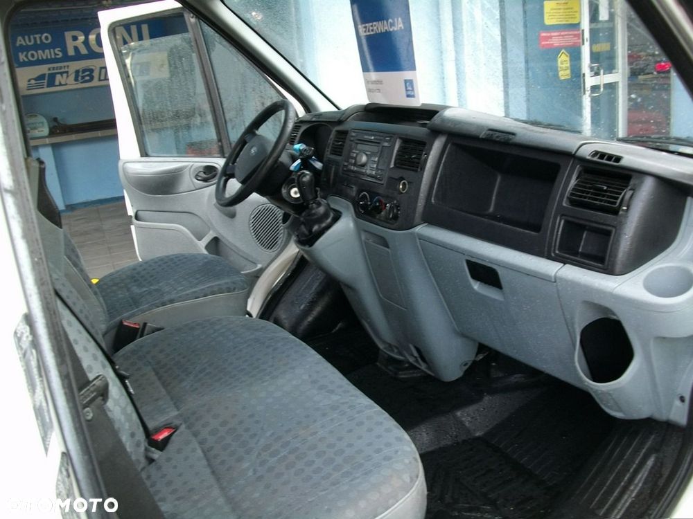 Ford Transit - 3