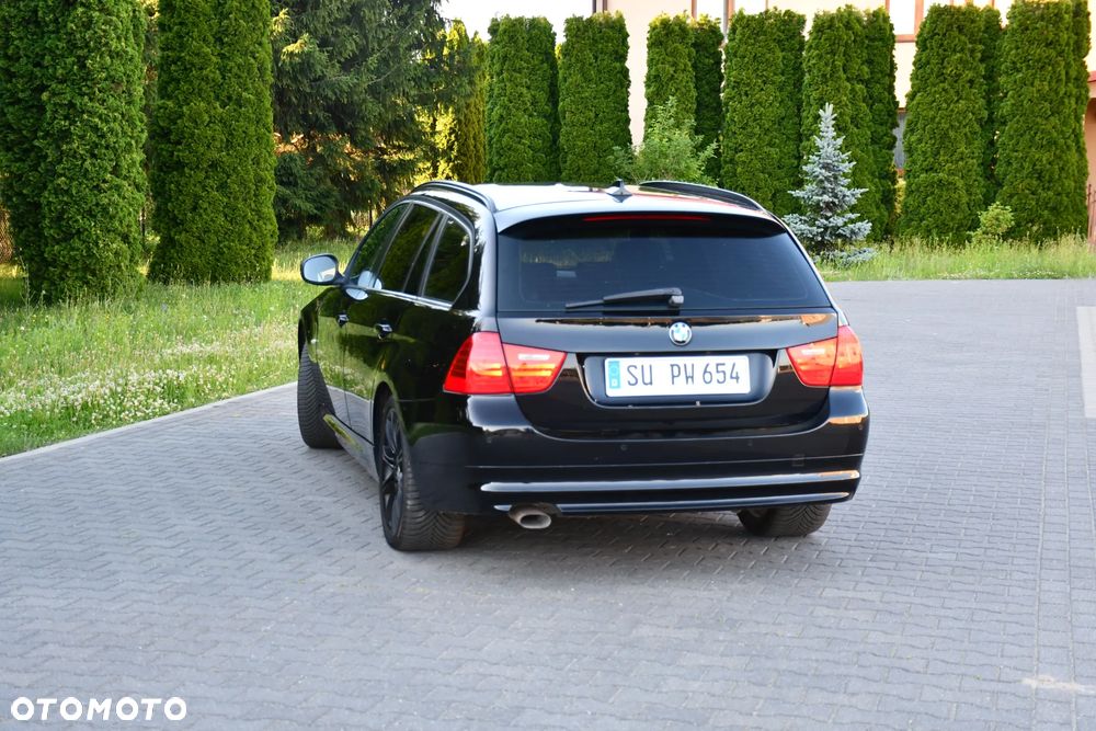 BMW Seria 3 318d - 14