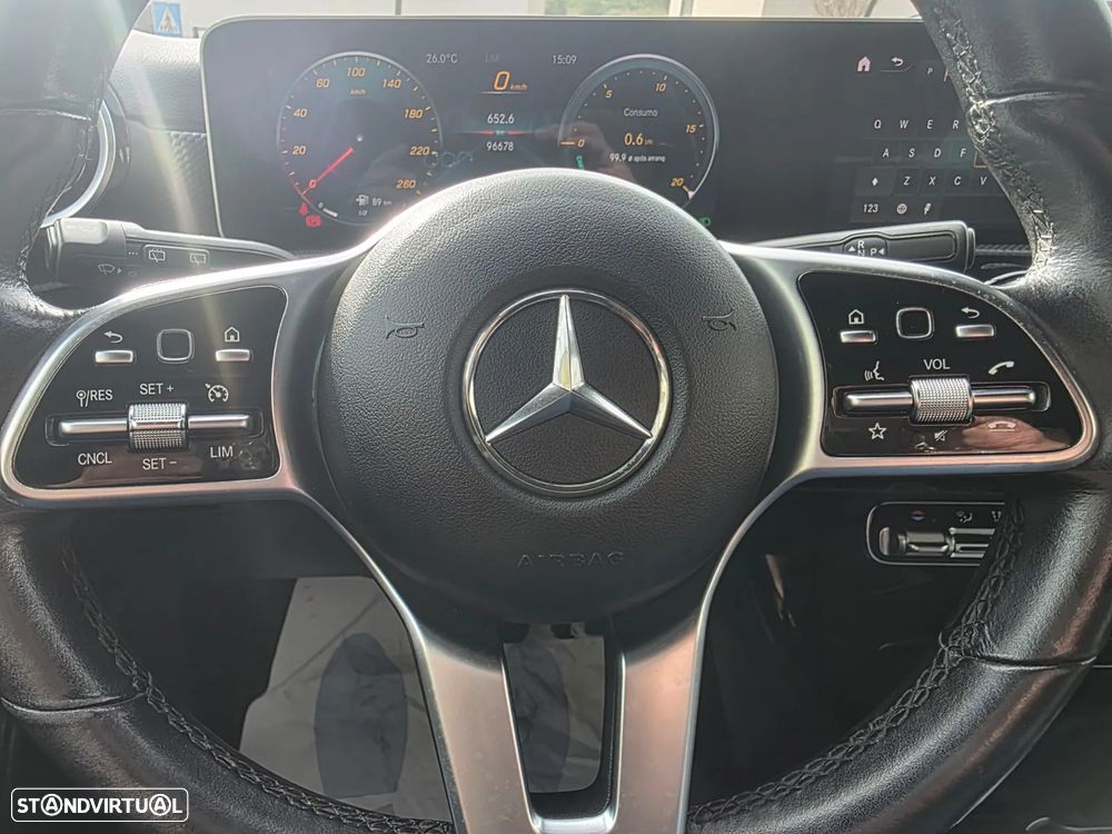 Mercedes-Benz A 180 d Business Solutions Aut. - 31