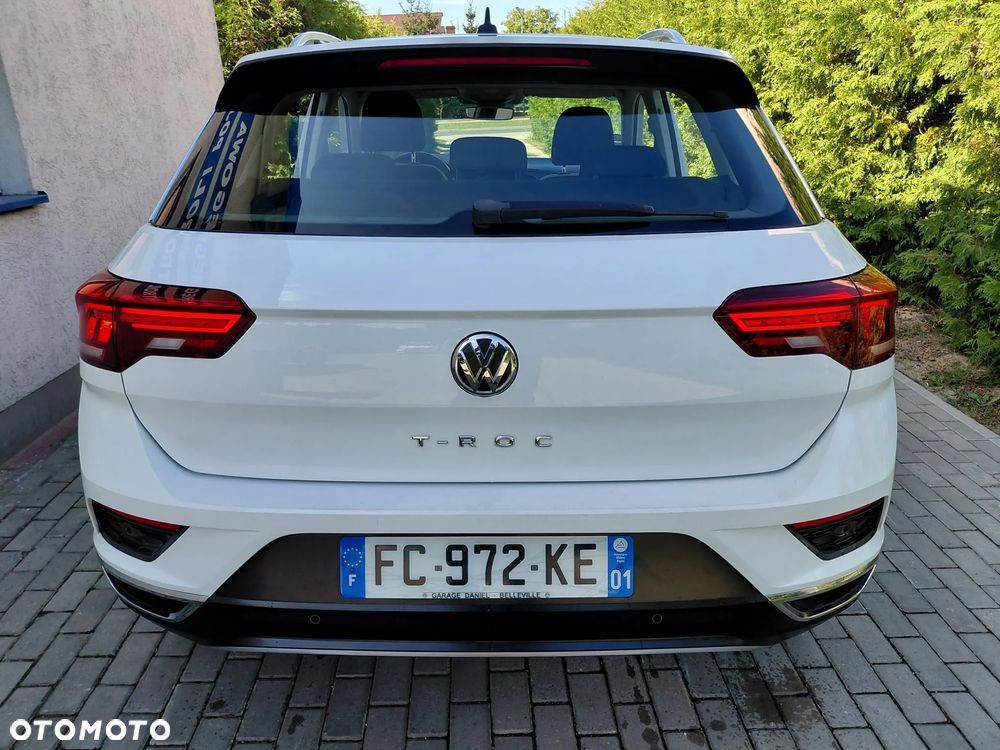 Volkswagen T-Roc - 8