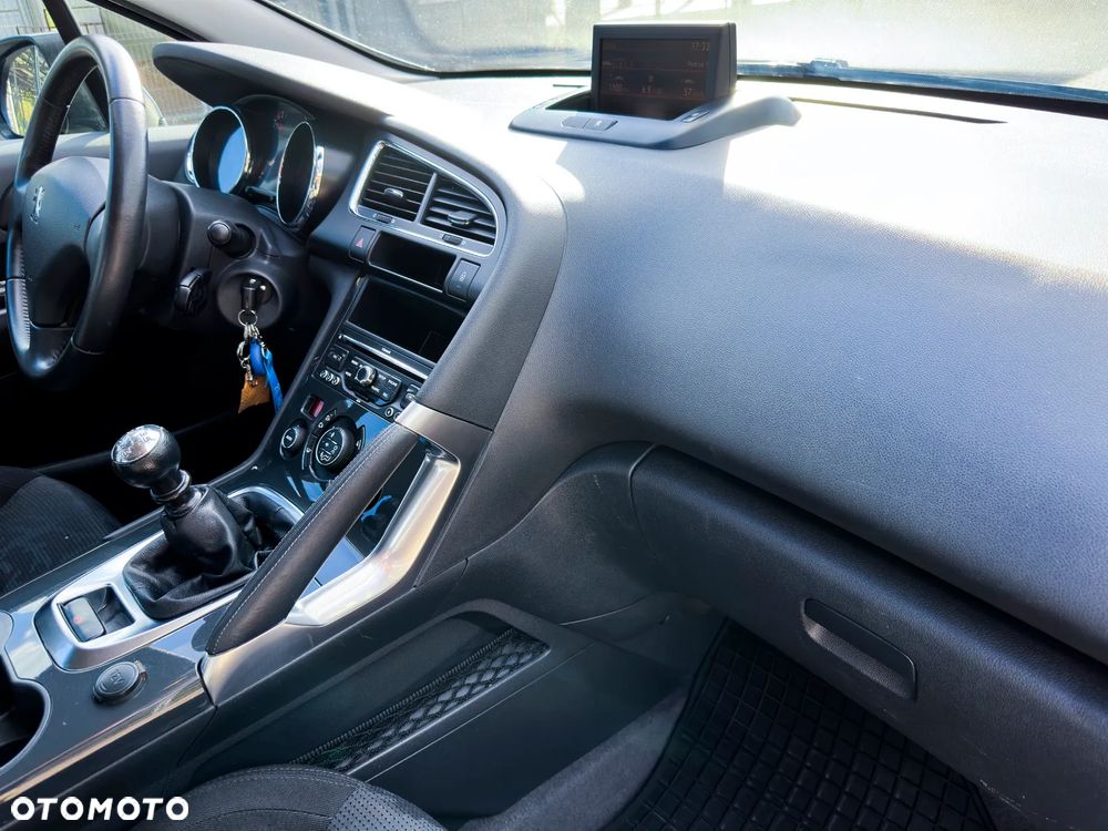 Peugeot 3008 HDi 150 Business-Line - 13