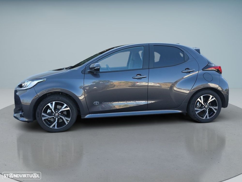 Toyota Yaris - 8