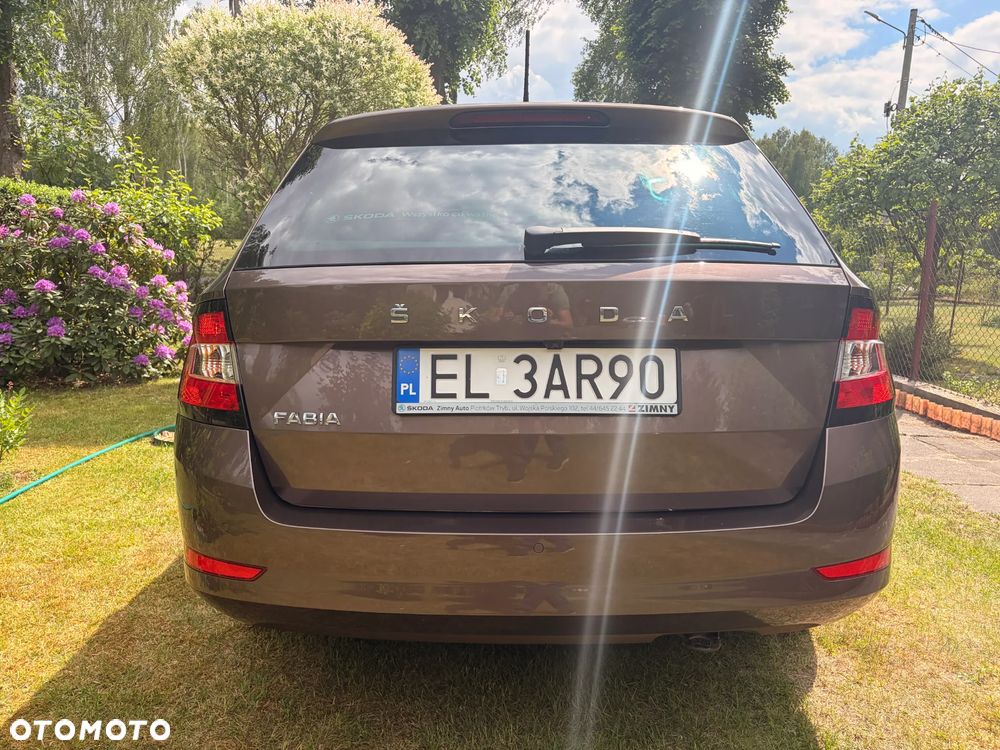 Skoda Fabia 1.0 TSI Ambition - 6
