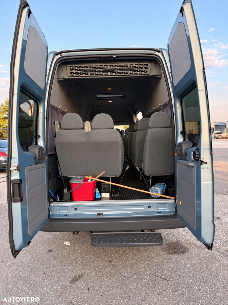 Ford Transit - 9