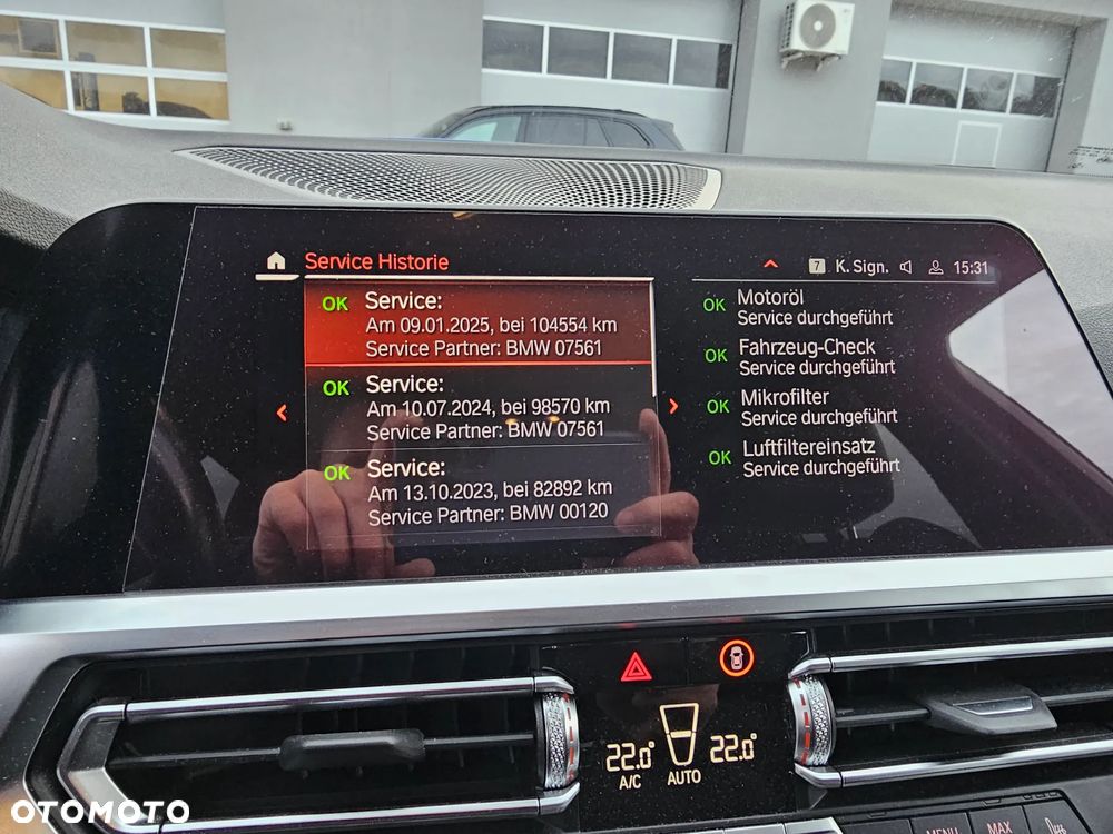 BMW Seria 3 320d xDrive Edition M Sport Shadow - 33