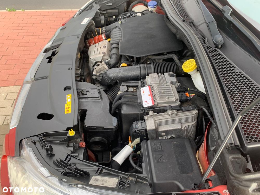 Peugeot 2008 - 14