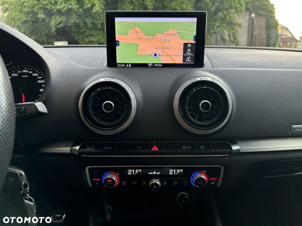 Audi A3 Sportback - 17