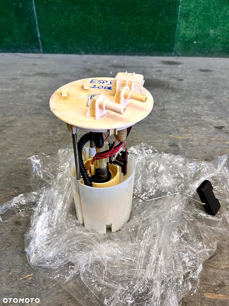 RENAULT ESPACE V LIFT 2019- 2.0 BLUEDCI BDCI DCI POMPA PALIWA W ZBIORNIK PŁYWAK 172028353R