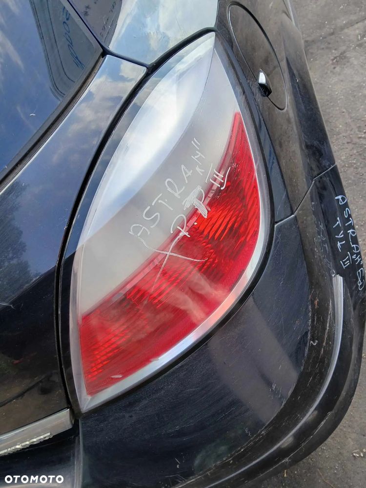 Opel Astra III H HB Lampy tylne, lewa, prawa - 2
