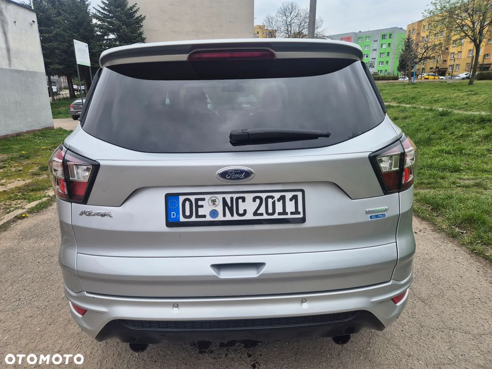 Ford Kuga 1.5 EcoBoost 2x4 ST-Line - 7