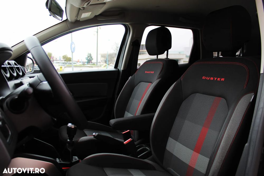 Dacia Duster TCe 130 2WD GPF Celebration - 8