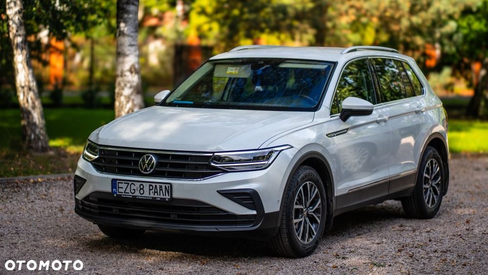 Volkswagen Tiguan - 2