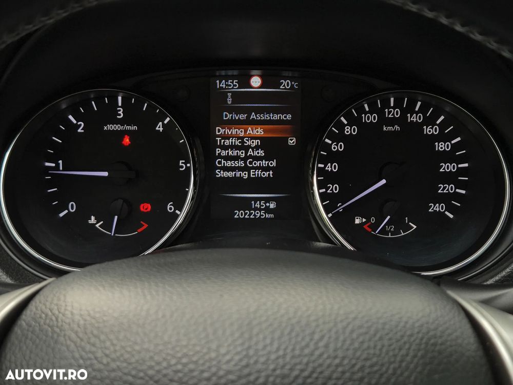 Nissan Qashqai 1.5 DCI Start/Stop Tekna - 16
