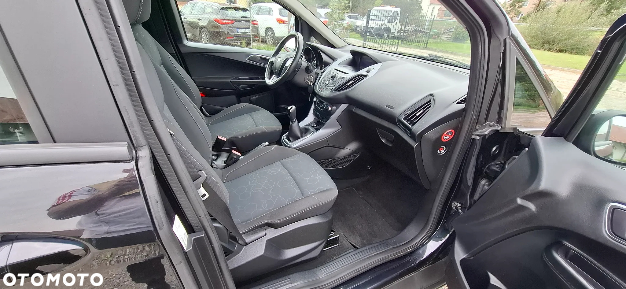 Ford B-MAX 1.5 TDCi Titanium - 17