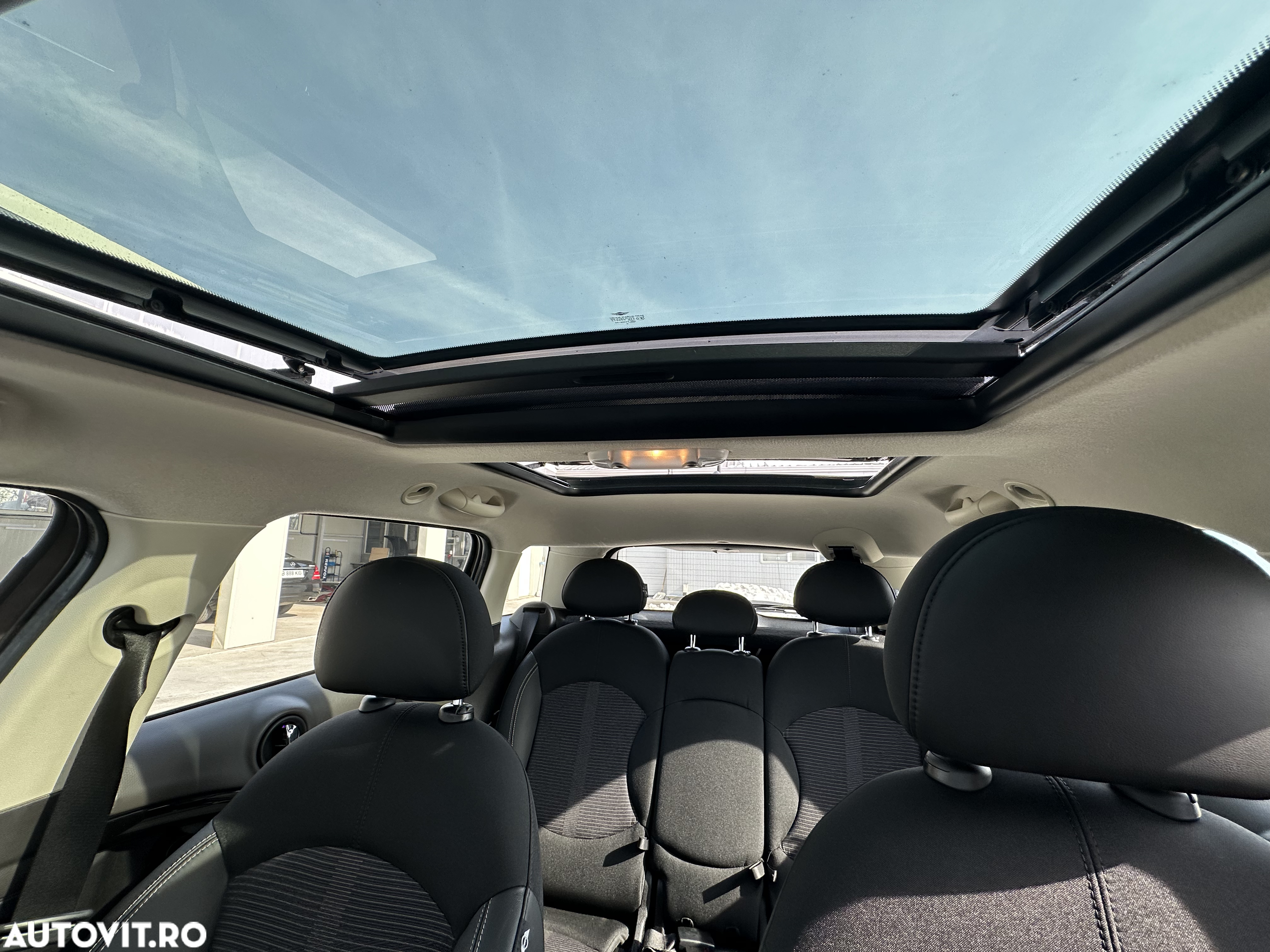Mini Countryman Cooper D ALL4 - 9