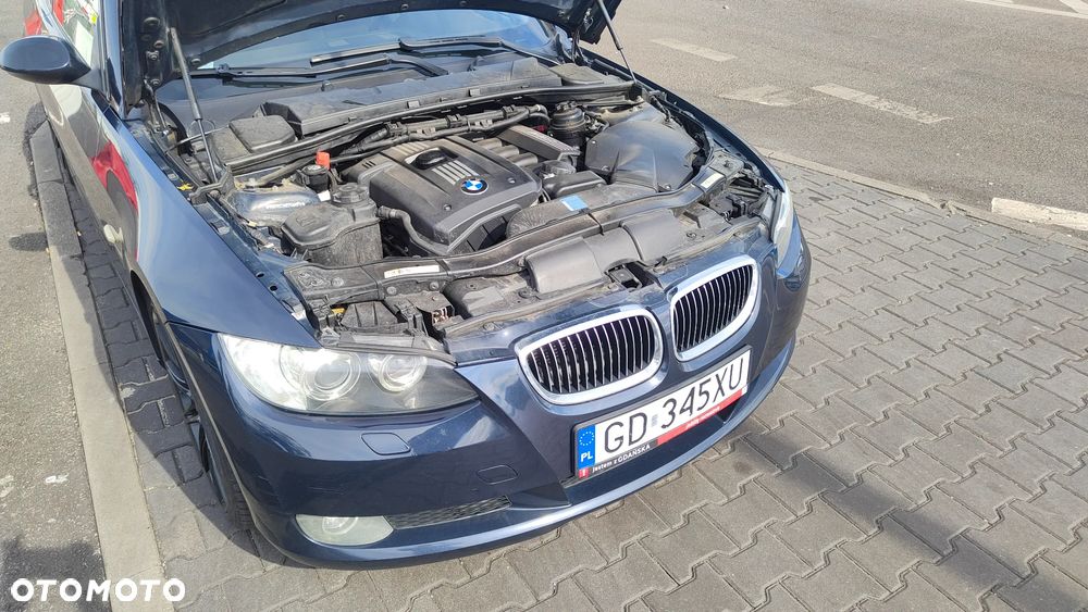 BMW Seria 3 325i - 17