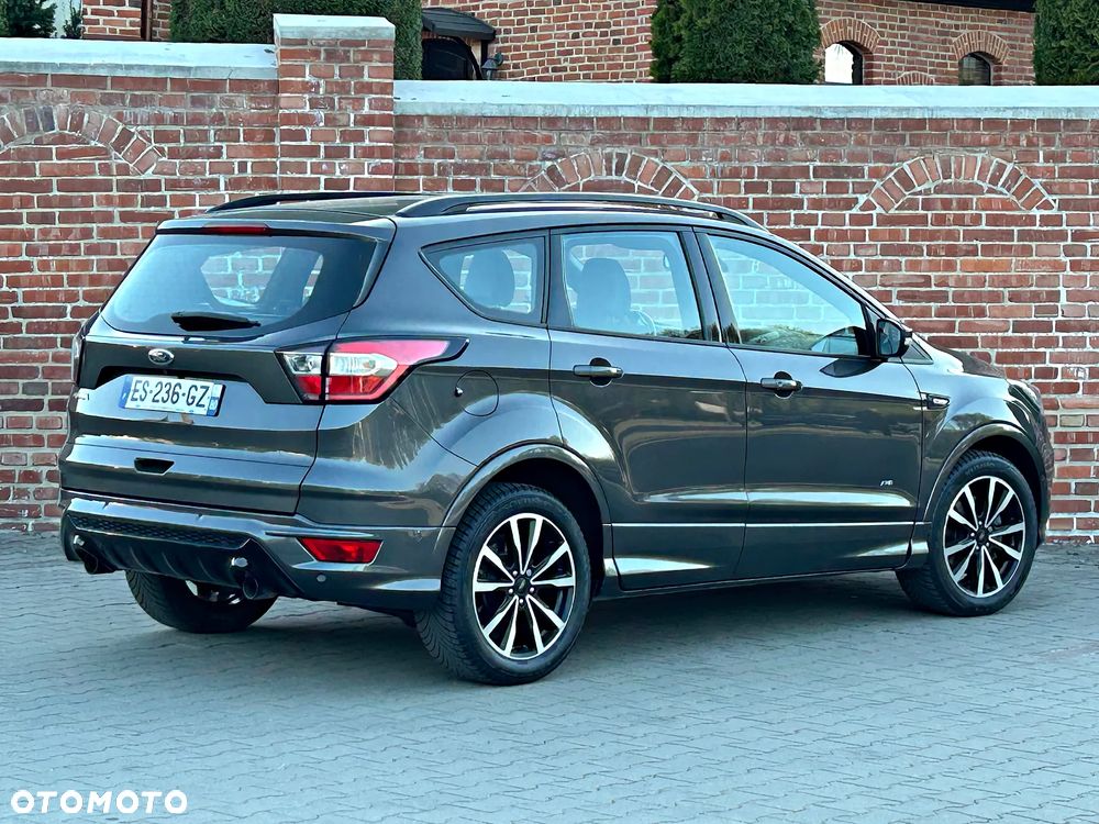 Ford Kuga 2.0 TDCi 4x4 ST-Line - 5