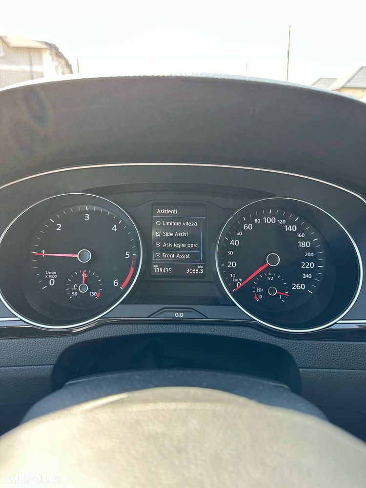 Volkswagen Passat 2.0 TDI SCR DSG Highline - 9