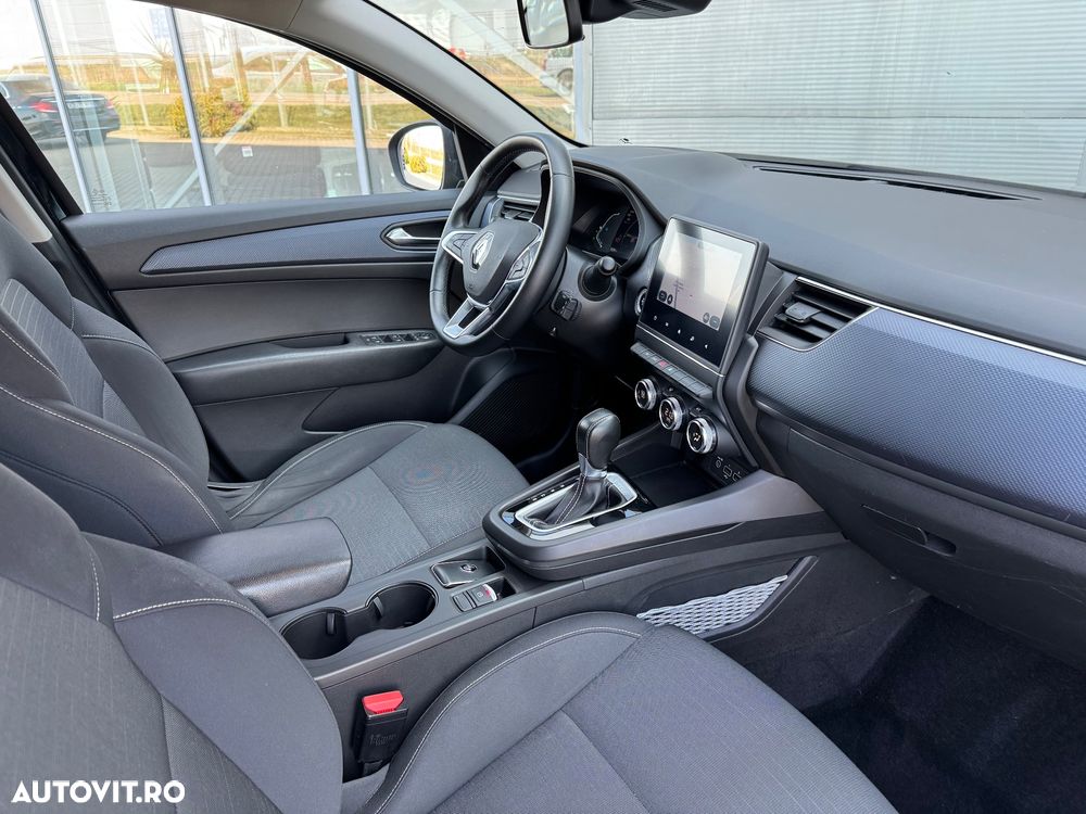 Renault Arkana E-TECH 145 INTENS - 13