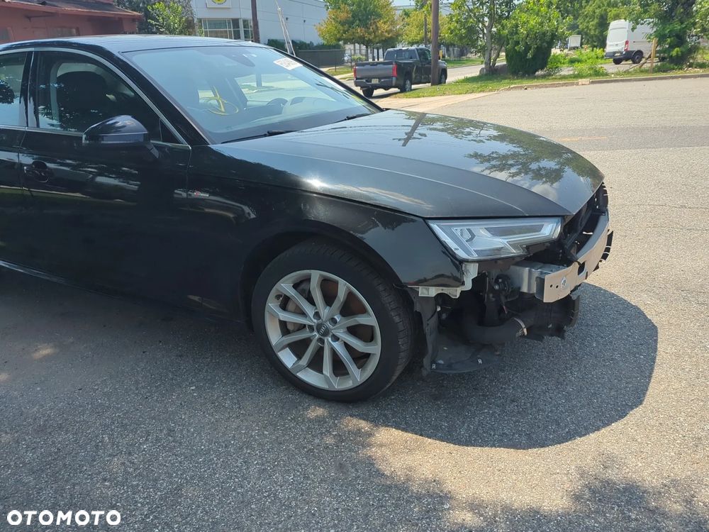 Audi A4 Limousine - 15
