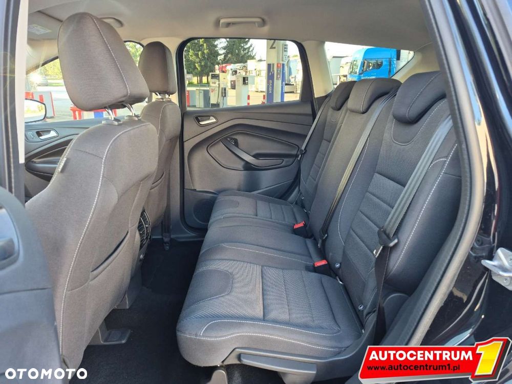 Ford Kuga - 17