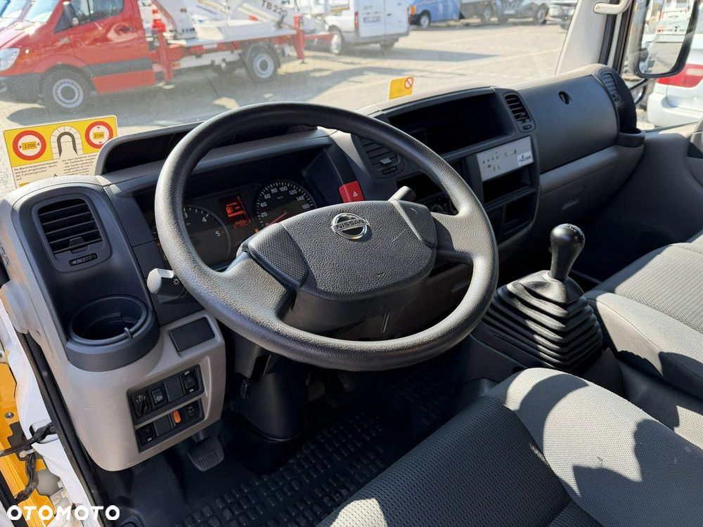Nissan Cabstar - 24