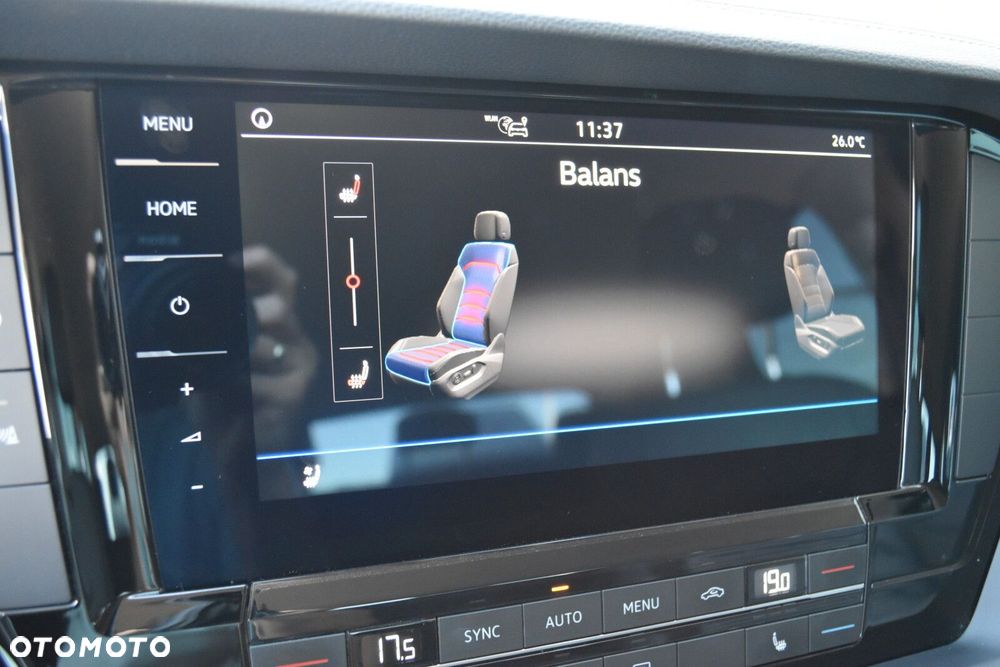 Volkswagen Touareg - 22