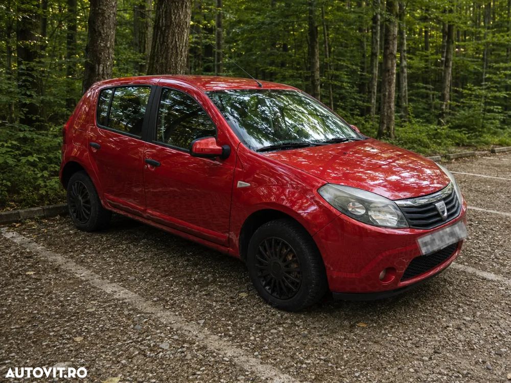 Dacia Sandero - 1