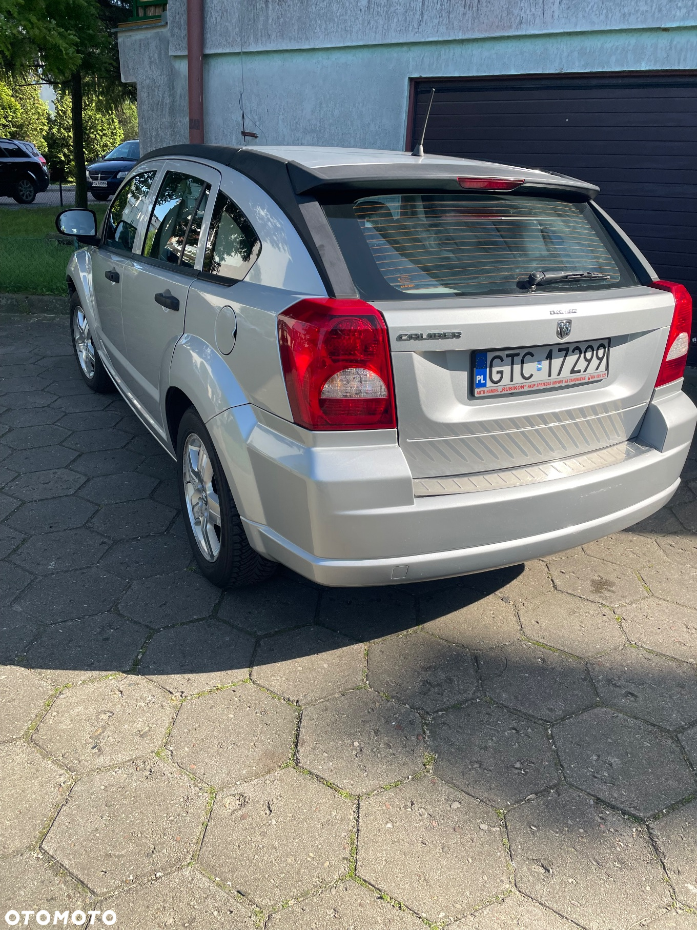 Dodge Caliber - 6