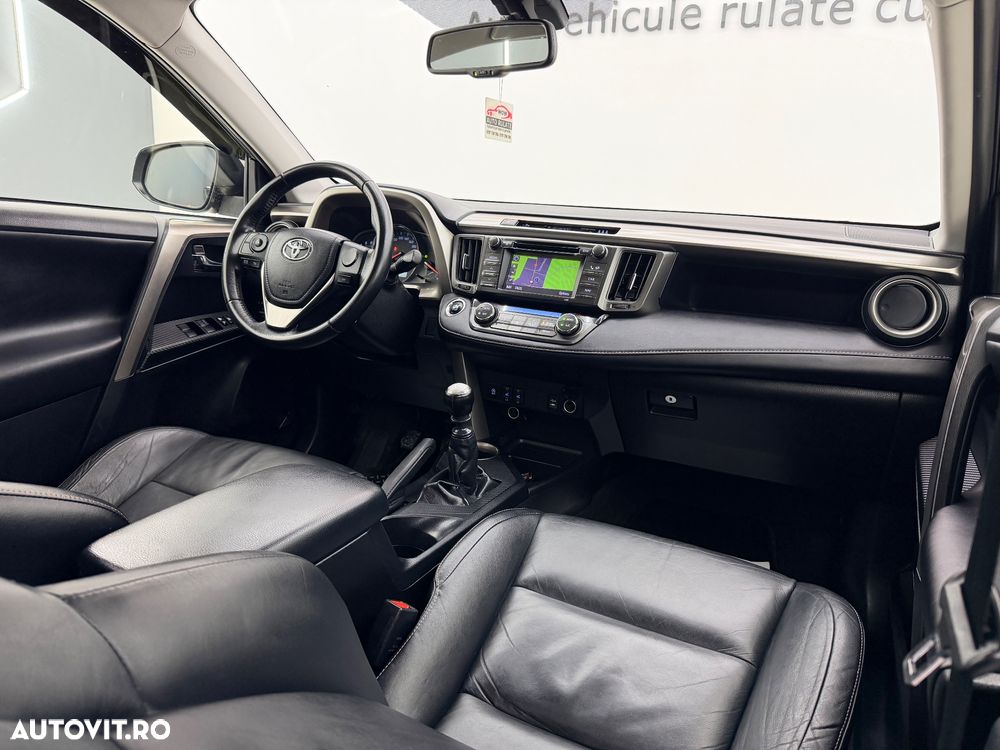 Toyota RAV4 2.0 D-4D 2WD Comfort - 20