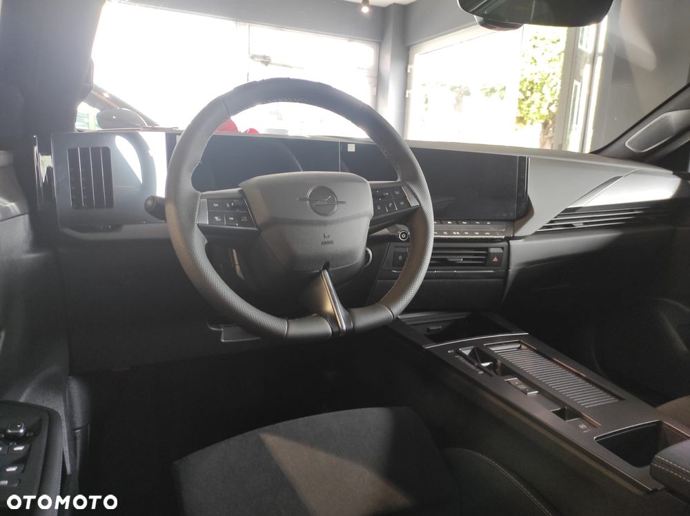 Opel Astra 1.2 T mHEV Ultimate S&S eDTC - 16