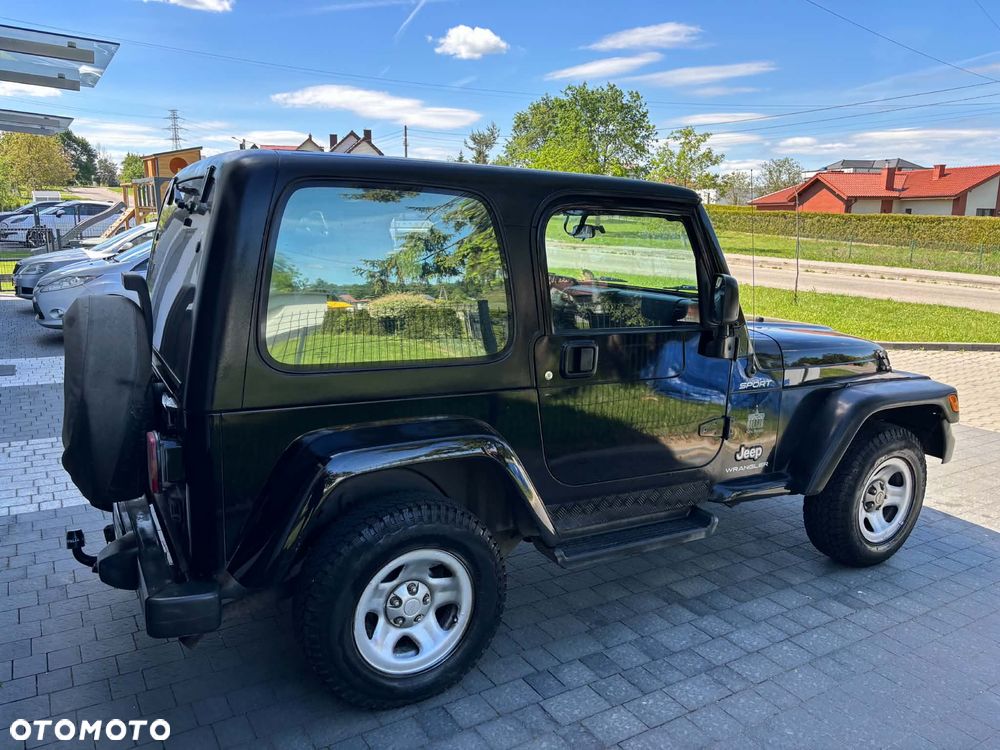 Jeep Wrangler 2.4 Sport - 13