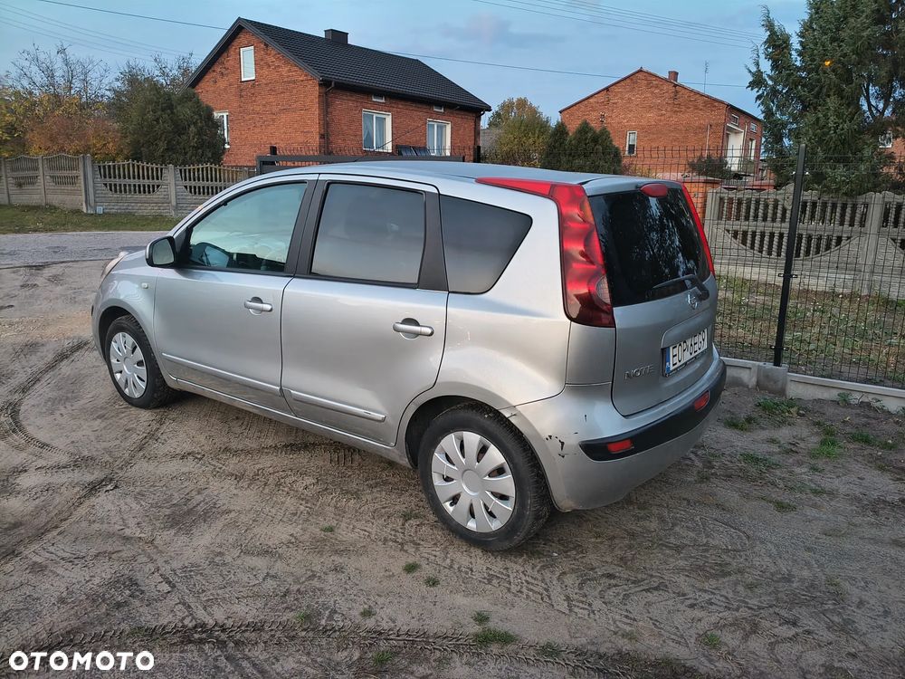 Nissan Note - 1