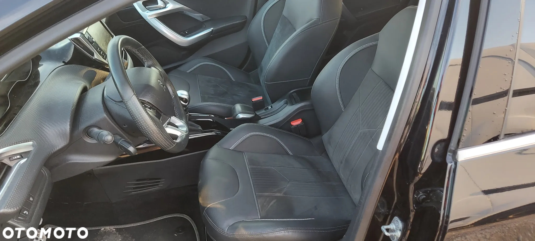 Peugeot 2008 - 18