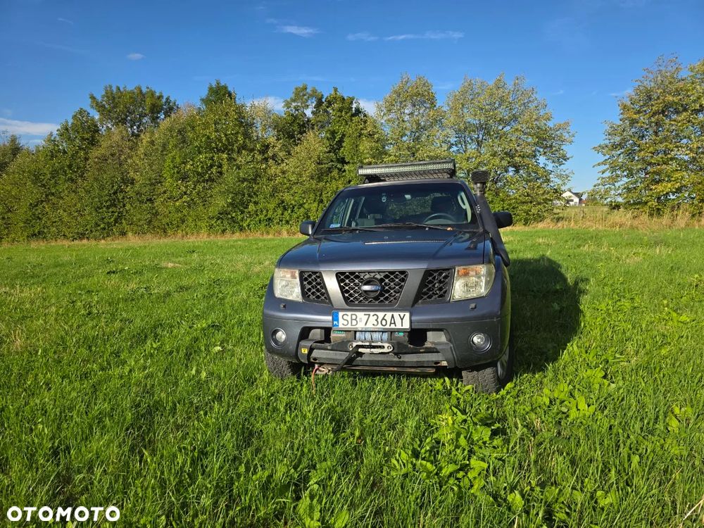 Nissan Pathfinder 2.5 DCi Comfort / XE - 2