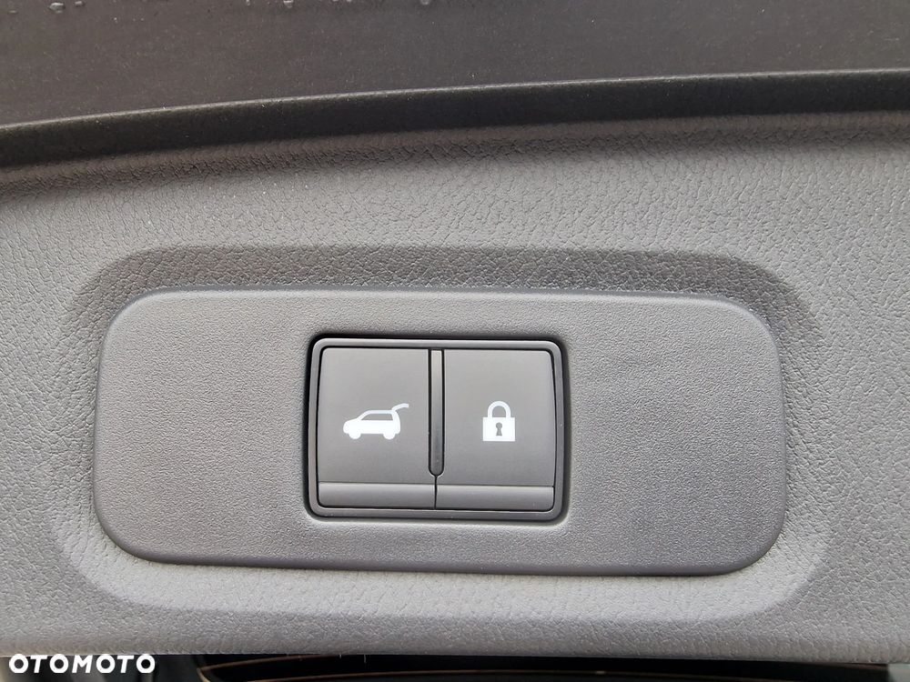 Nissan Qashqai 1.3 DIG-T mHEV Tekna Xtronic - 11