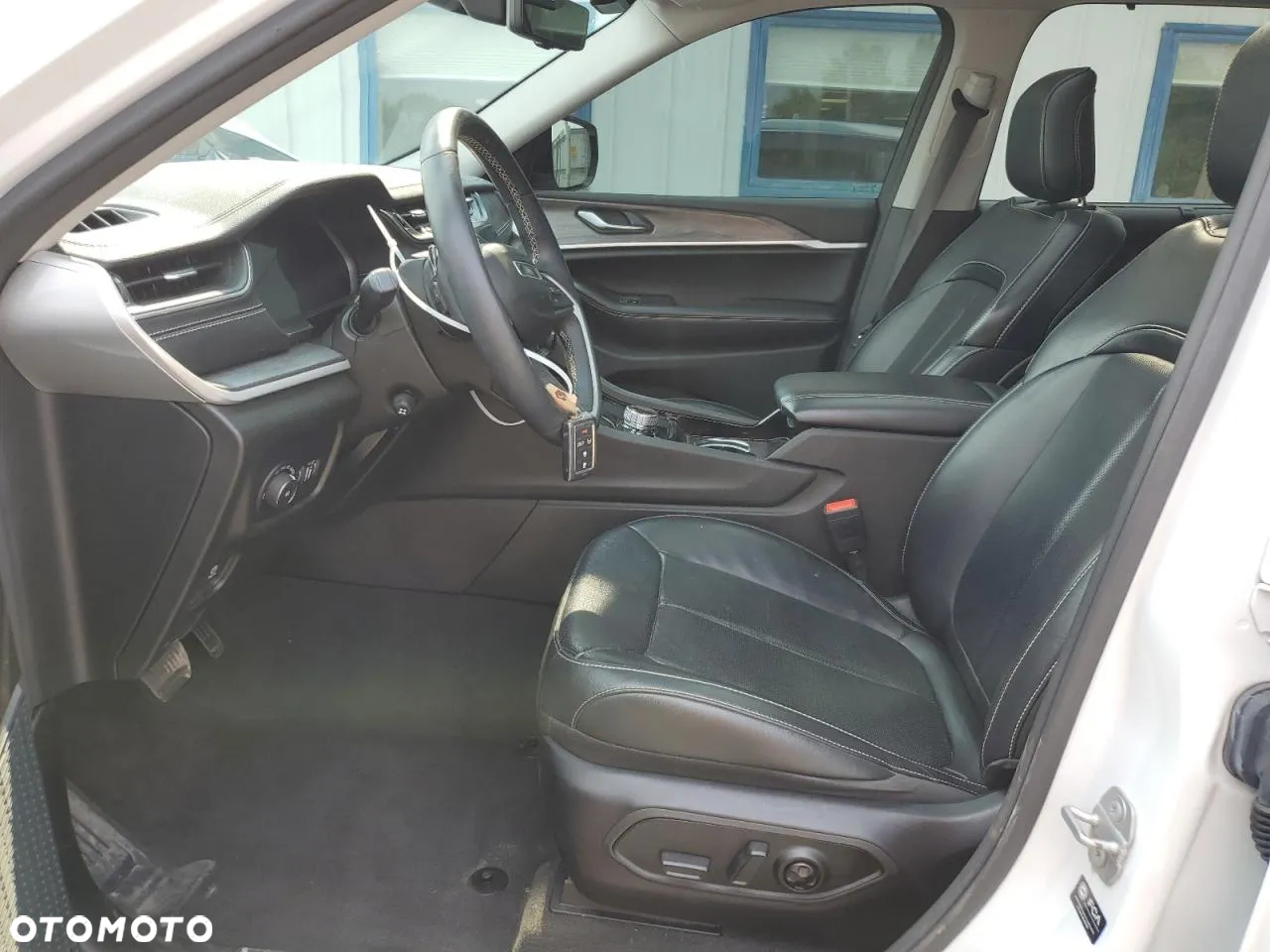 Jeep Grand Cherokee - 6