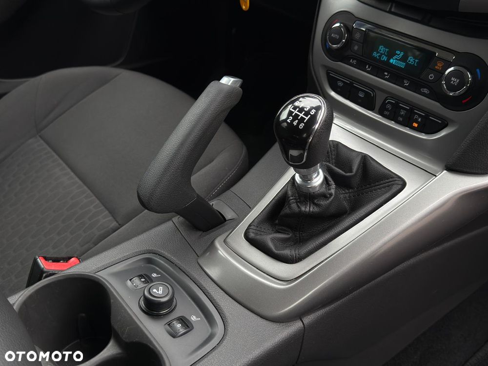 Ford Focus 1.6 TDCi DPF Start-Stopp-System Titanium - 15
